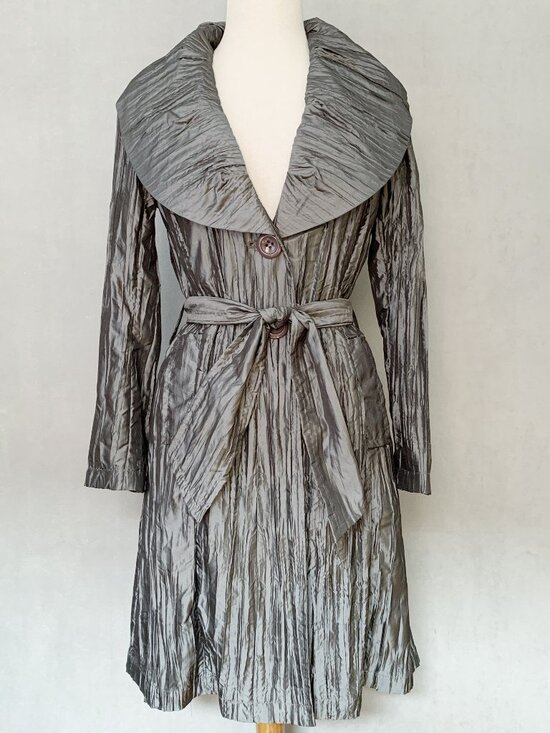 Bianca Nygard Jackets & Blazers - Bianca Nygard Petite | Silver Crinkle Trench Coat | Dramatic Collar | Size 6